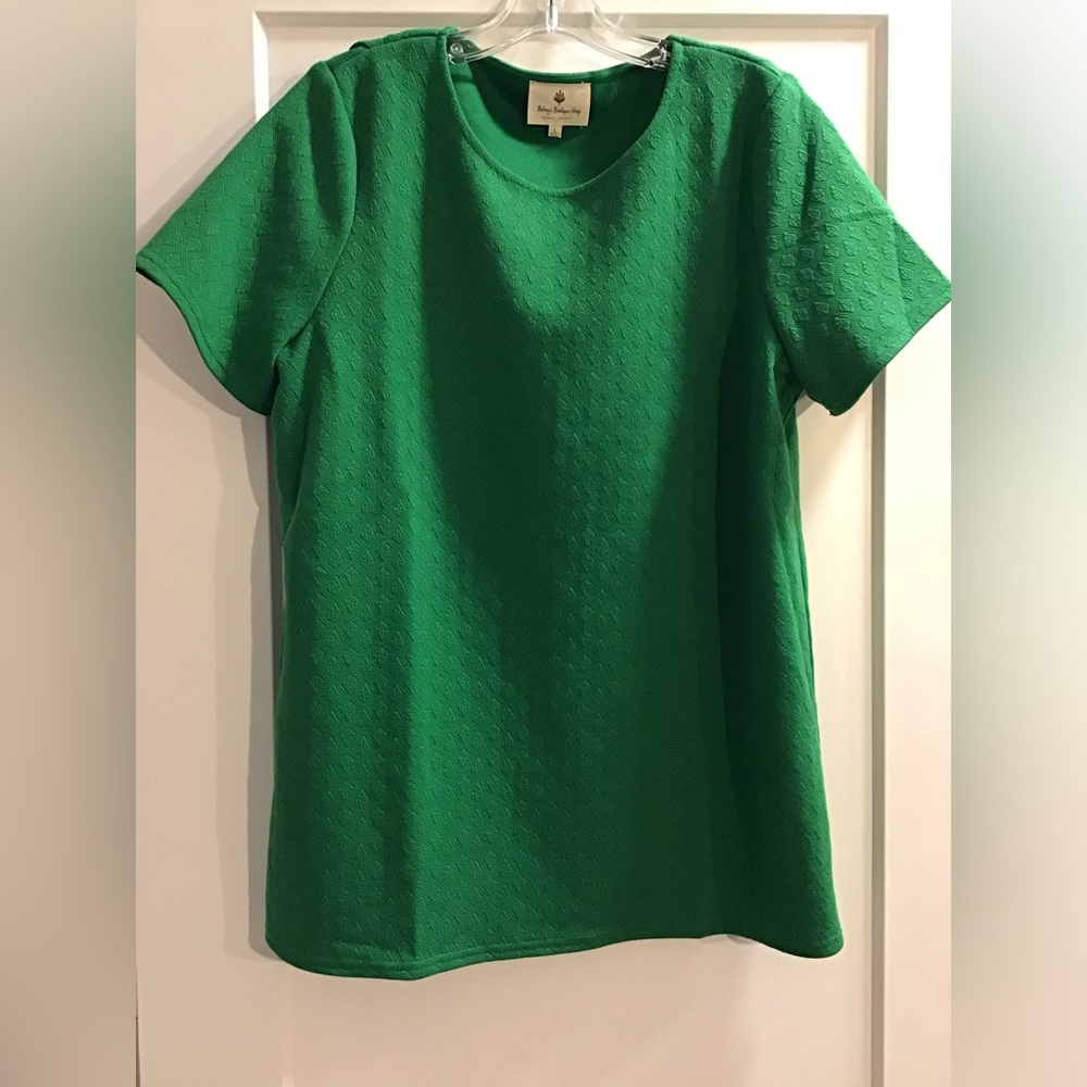 Betsey's Boutique Shop green top blouse size large